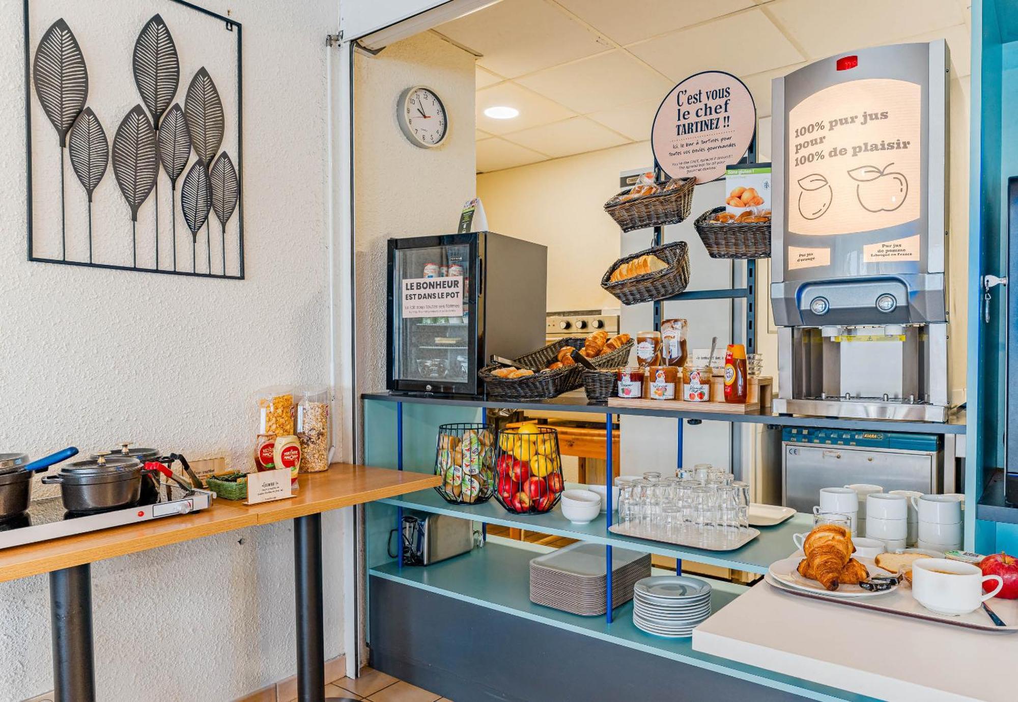 B&B Hotel Chatellerault Luaran gambar