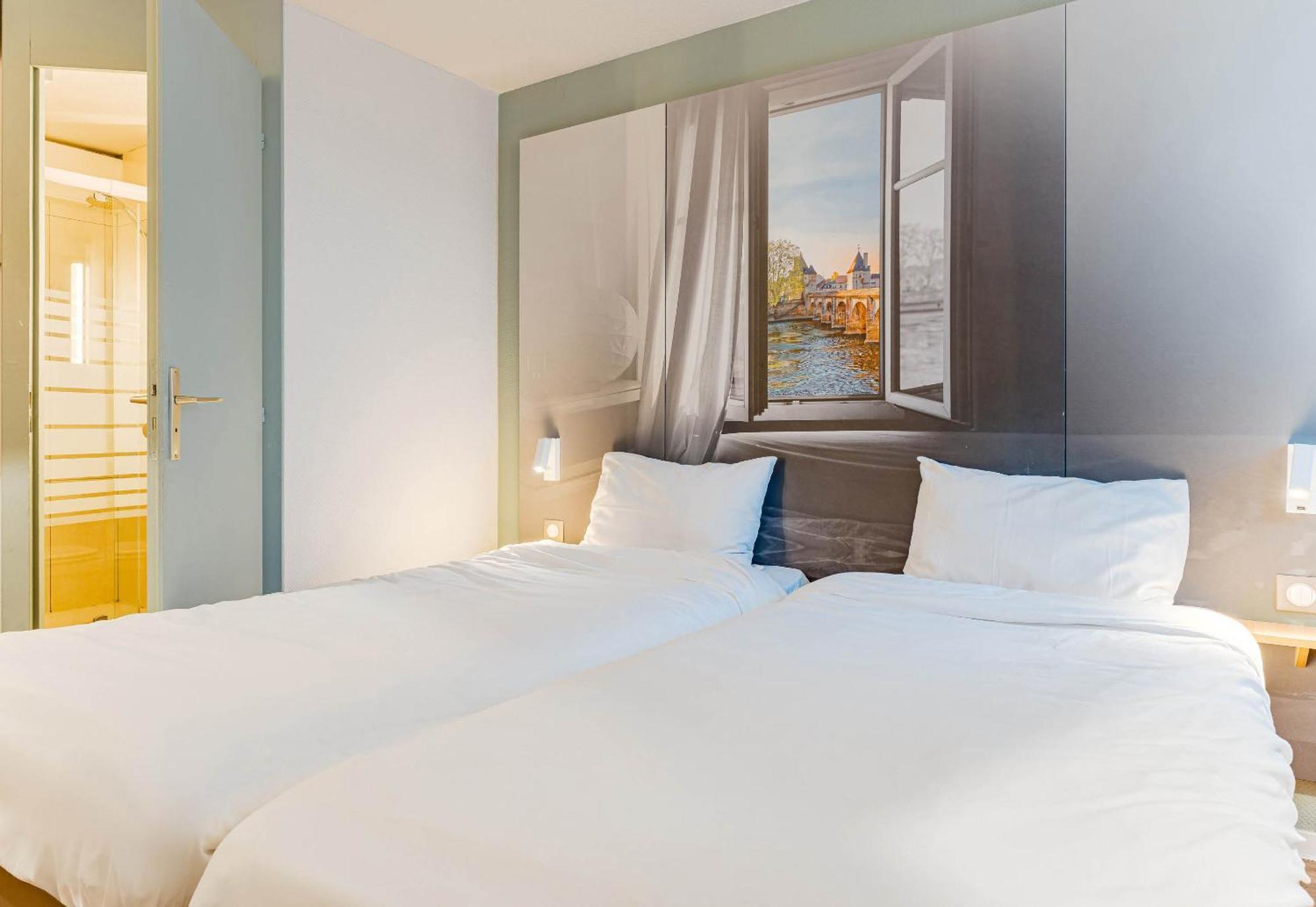 B&B Hotel Chatellerault Luaran gambar