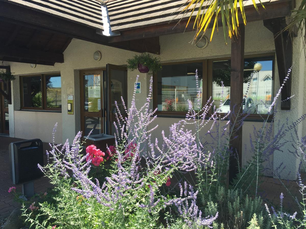 B&B Hotel Chatellerault Luaran gambar