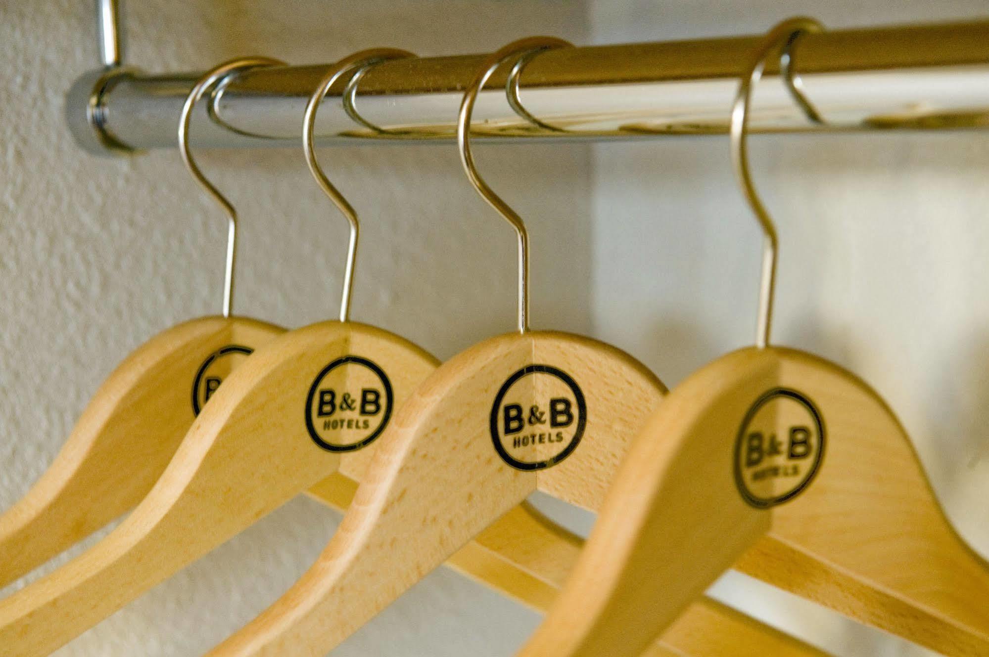 B&B Hotel Chatellerault Luaran gambar