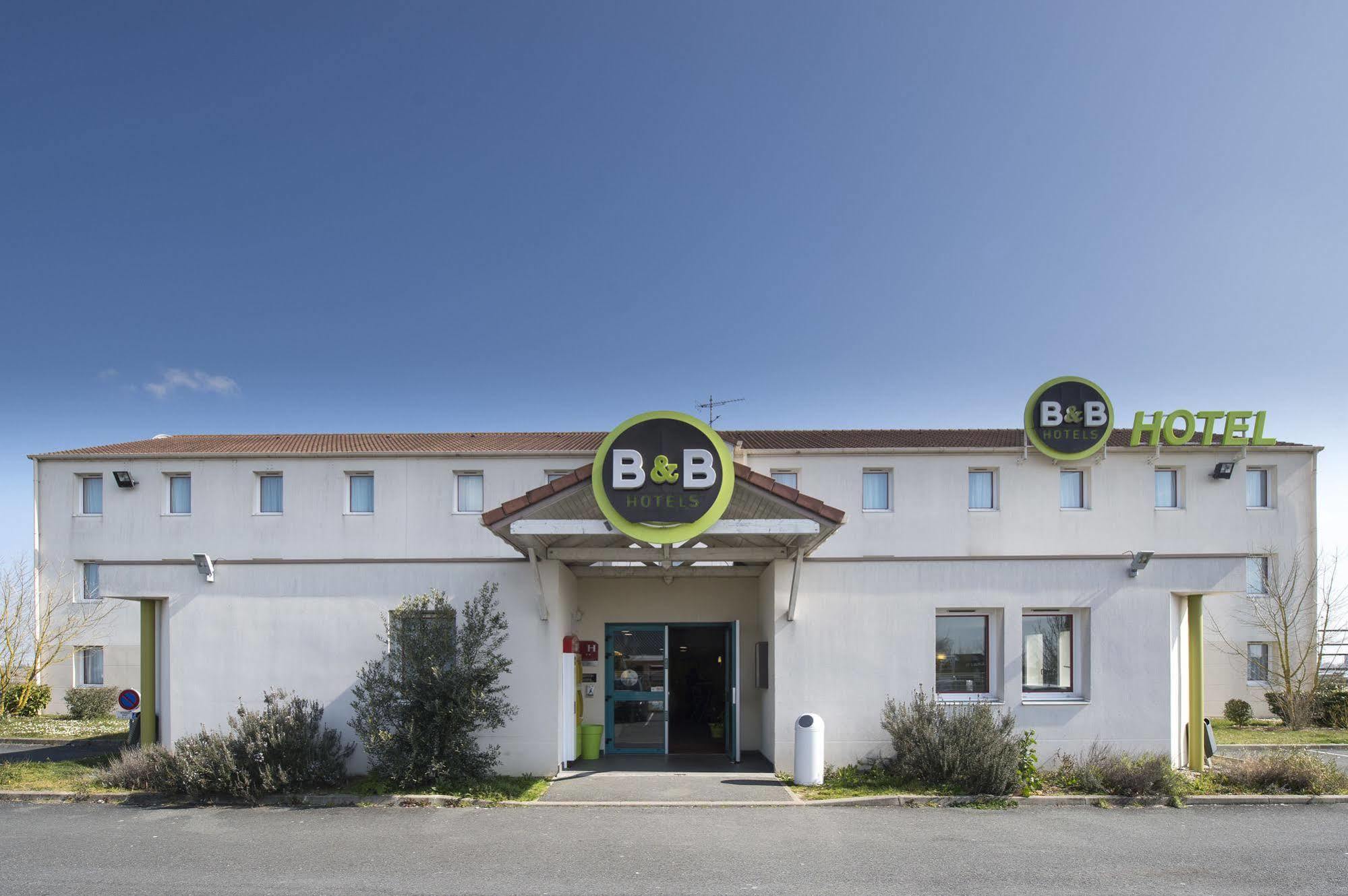 B&B Hotel Chatellerault Luaran gambar