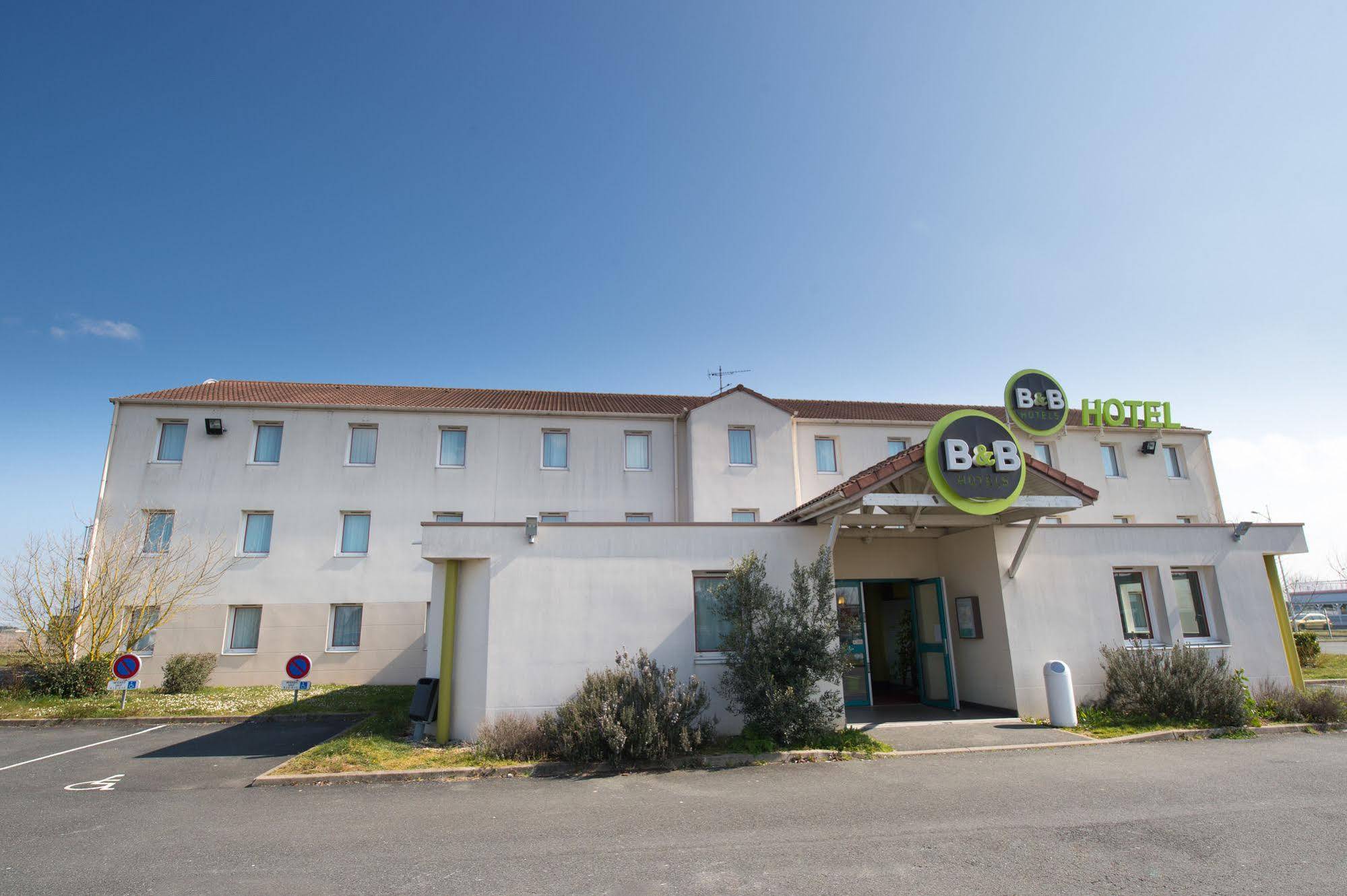 B&B Hotel Chatellerault Luaran gambar