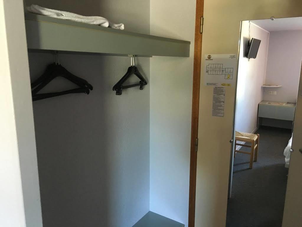 B&B Hotel Chatellerault Luaran gambar